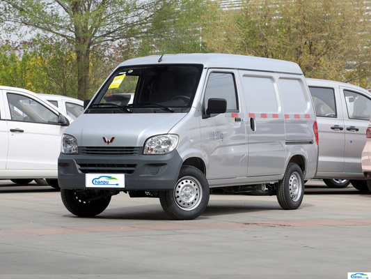 S Wuling Zhiguang Ván de gasolina de pasajeros con R15 Tamaño del neumático volante normal