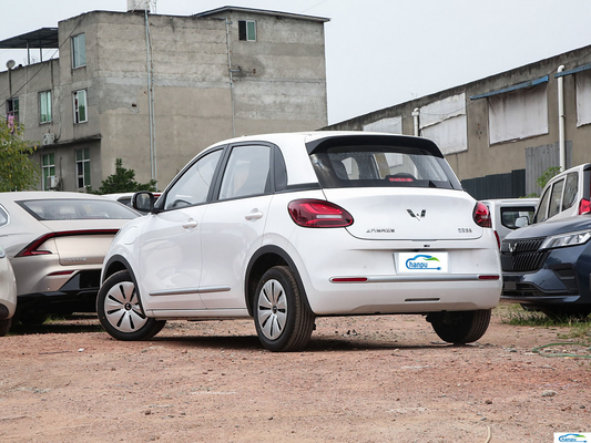 2024 Wuling Bingo 203km Ease Ride-On El coche de pasajeros eléctrico EV para el vehículo de energía