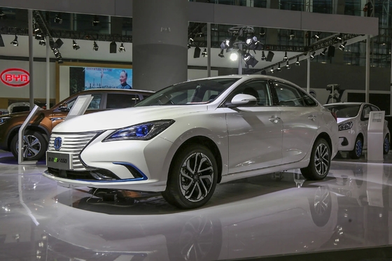 Llegar por delante de la competencia con el Changan Eado EV460 2024 Limousine Un vehículo energético