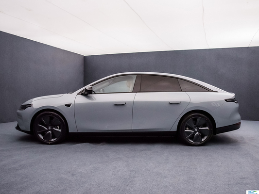 C01 2024 Vehículo eléctrico para vehículos eléctricos de venta al por menor