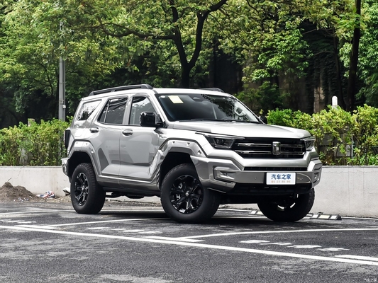 Experimente la emoción de conducir fuera de carretera con el SUV todoterreno híbrido PHEV GWM Tank 400 Hi4-T