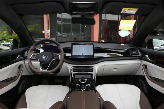 BYD Electric Qin Plus Dm-2024 Dm-I Honor Versión 55Km Compacto PHEV Coche con puerta giratoria