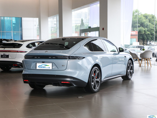 Compacto SUV con motor moderno Et5-2024 75Kwh Carro de paseo SUV Vehículo de automóvil eléctrico para Nio