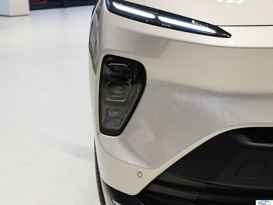 Auto eléctrico hecho a medida Nio Es8-2024 75Kwh conveniente vehículo comercial de utilidad