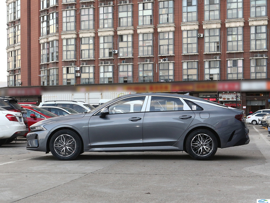 2023 2024 Kia K5 Sedan de 5 puertas 1.5T 2.0T Automóvil de gasolina para automóviles de pasajeros Hyundai