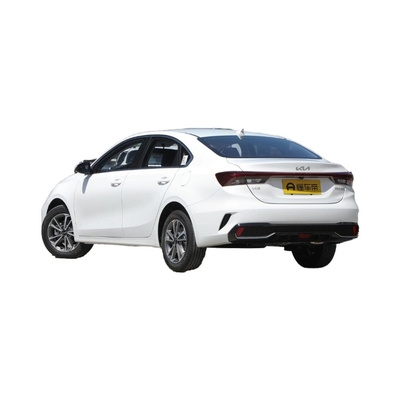 2024 Yueda Kia Spottage 1.5T 2.0T Sedan de gasolina ESC Automóvil de gasolina para Hyundai Hecho