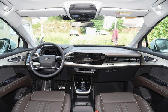 SUV City Ride-On Car Q5 E-Tron-50 E-Tron Quattro Brillante Traje de Brócate Vehículo eléctrico