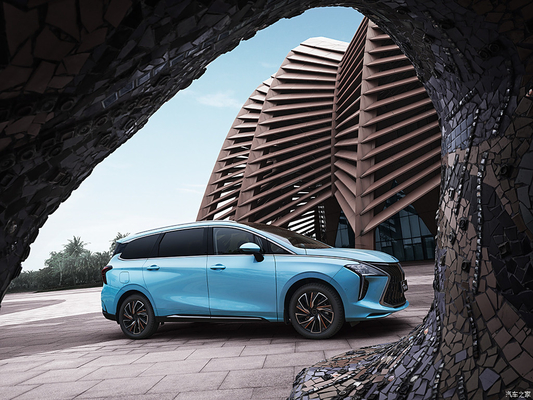 2024 Dongfeng Fengxing Forthing Youth Yacht 1.5T 7-Velocidad 197 HP L4 Mediano MPV Automóvil de gasolina