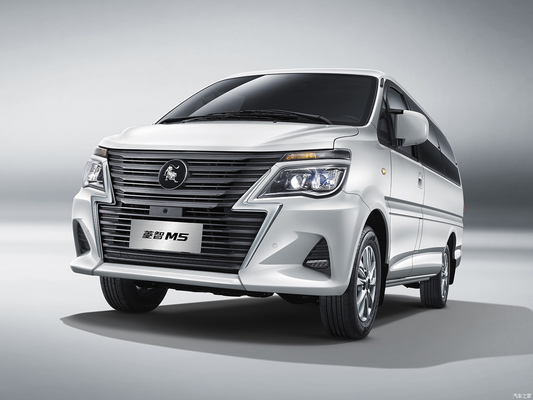 2023 Dongfeng Forthing Lingzhi 5 asientos MPV Medio Automóvil de gasolina Color interior oscuro