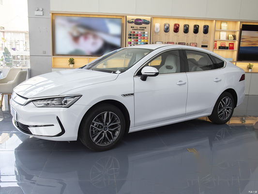 Revoluciona tu experiencia de conducción con el 2024 BYD Qin Plus EV y el DM-i Hybrid Sedan